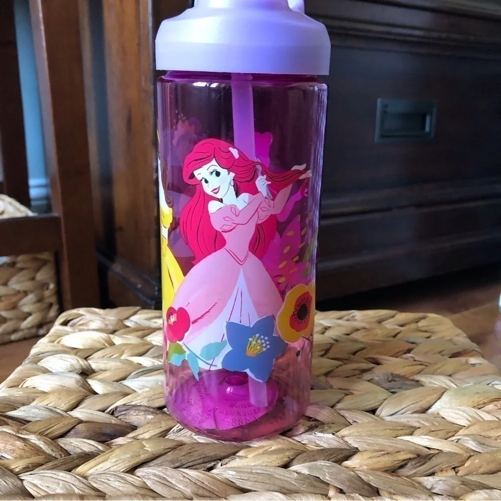 Disney: Princess water bottle with straw